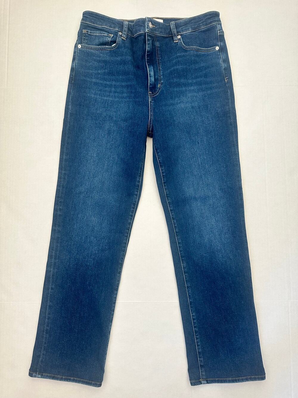 FRAME "The Pencil" High-Rise Slim Straight Jeans in Femma - Size 32